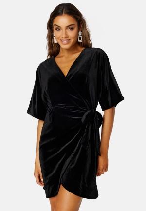 YAS - Velvo Velvet 2/4 Dress XS - Black - Klänningar - Dam - Bubbleroom