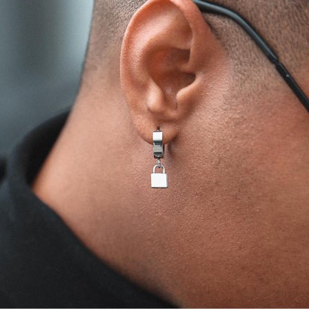 Pendiente de aro con colgante de candado de acero Floyd para hombres - Pendientes de aro con colgante