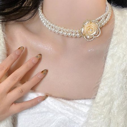 Multilayer Kamelia Perlehalskæde Lang Alsidig Sweaterkæde