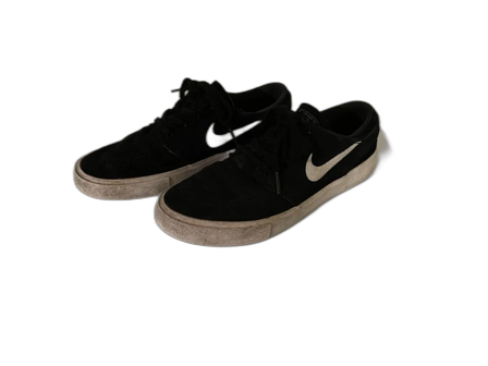 Nike SB svart mocka