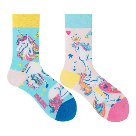 5 par Många stilar av AB-strumpor asymmetriska kreativa trendiga strumpor roliga par mandarinanka färgade mellanhöga strumpor