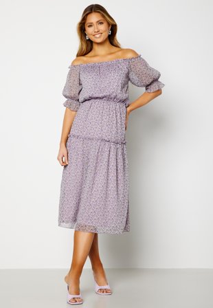 Bubbleroom Occasion Freeda Printed off Shoulder Dress Dusty lilac / Floral Klær