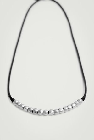 COS Homme Collier En Cordon Perlé in Argenté