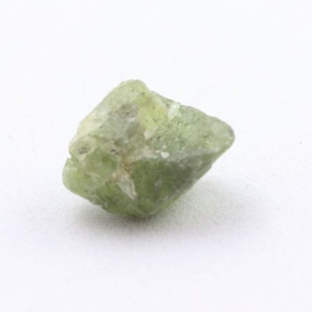 Stenar och mineraler. Peridot. 4 170 cent. Almklovdalen, Vanylven, Norge.