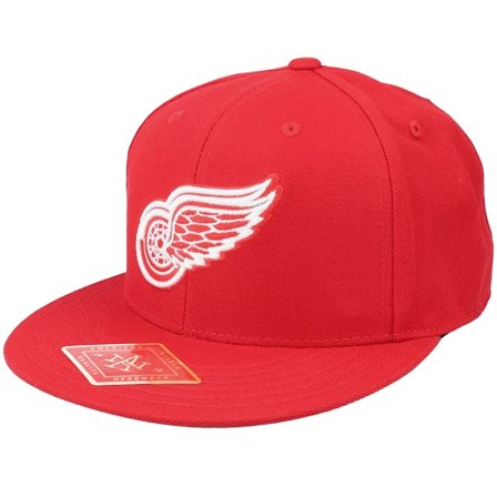 American Needle - Detroit Red Wings Deep Dish Fitted Red Fitted Fitted Red Cap - NHL @ Hatstore