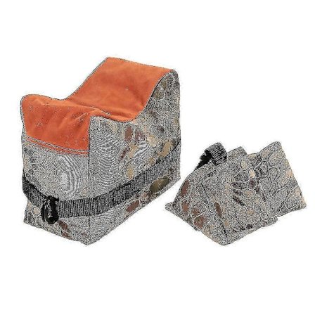 Python-kuvioinen värillinen hiekkasäkki metsästykseen, tyynyklipsillä kiinnitettävä ampumatuki, kiinteä poskituki, maassa makaava hiekkasäkki, 