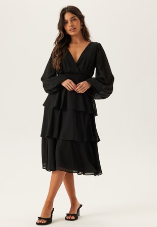 Goddiva Long Sleeve Tiered Midi Dress Black Klær