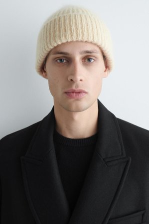 COS Men's Space Dyed Brushed Wool Blend Beanie in Beige