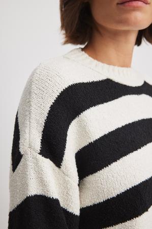 NA-KD Pull surdimensionné - Pulls Oversize - Stripe - Medium