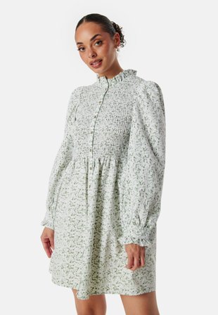 ONLY - Onlpi Aspen Smock Dress - Fog - Kläder - - Bubbleroom