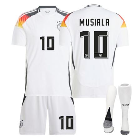 2425 Tyskland hjemmetrøye MUSIALA Fotballdrakt A 28(150-160cm)