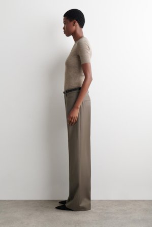 COS Femme T-Shirt Sans Couture En Laine Mérinos in Beige