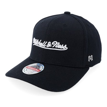 Mitchell & Ness - Negro adjustable Gorra - Own Brand Script Stretch Black Adjustable @ Hatstore