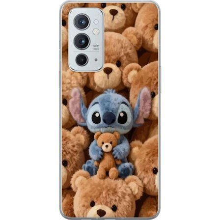 Kompatibelt Mobildeksel til OnePlus 9RT 5G Stitch omgitt av brune teddybjørner med en liten teddybjørn i fanget i en søt og koselig kawaii-design