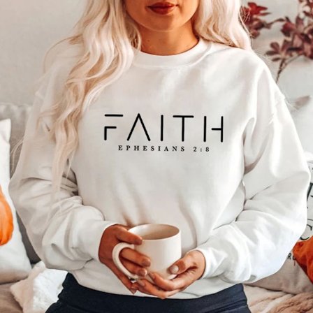Trendig Faith Sweatshirt Bibelversskjorta Kristna kläder Dam Streetwear Tröja Huvtröja Estetiska kläder
