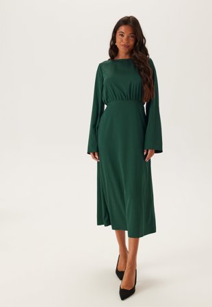 BUBBLEROOM - Boatneck Satin Midi Dress - 40