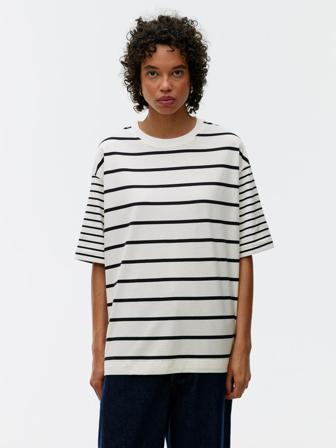 ARKET | Oversized T-Shirt | White | XS