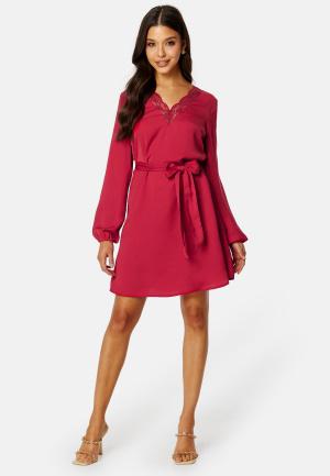 Bubbleroom - Vallie lace dress S - Red - Klänningar - Dam