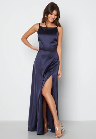 Bubbleroom Occasion Drapy-Back Slit Satin Gown Klær