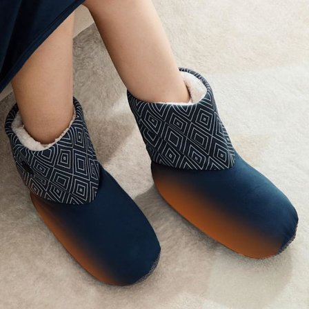 Vinteruppvärmda tofflor och stövlar USB-uppladdningsbara elektriska värmestövlar 2 temperaturinställningar 4000mAh*2 batterier håller värmen i upp 