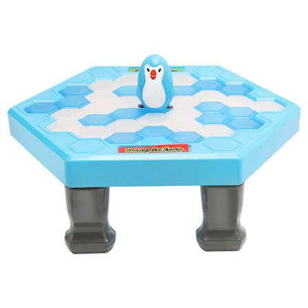 Redd pingvin på is-spill, pingvinfelle bryt is aktiver familie