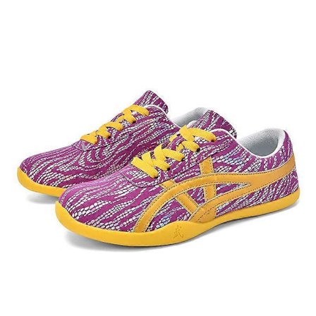 Standard Sneakers: Klassisk design med et moderne twist. Komfort - pakket til hverdagsbrug.W002