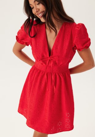 Bubbleroom - Broderie Anglaise Dress - Red - Kläder
