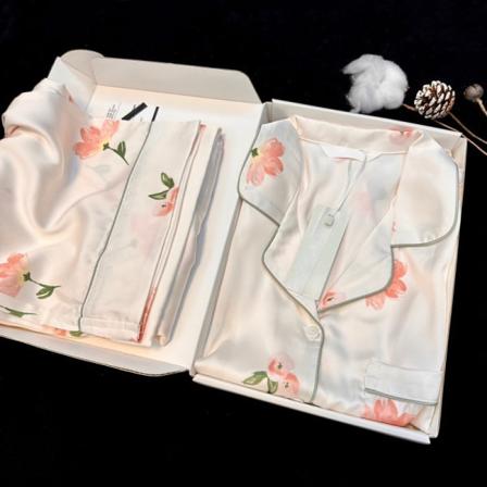 Pyjamas för kvinnor, vår & sommar, långärmad, is siden, lyxig spets, imitationssilke, tunn hemmaklädset XL