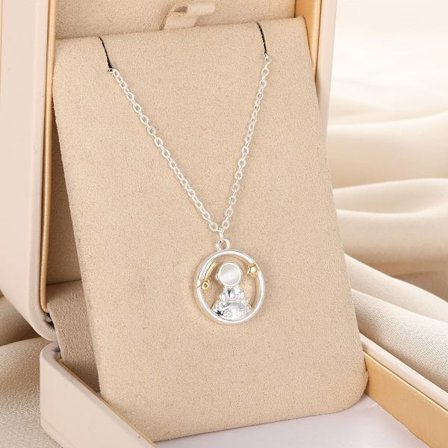 Flyg- och rymdsmycken Yttre rymden Månstjärna Flerfärgat stenhalsband Astronaut Exploreing Planet Hängsmycke Kvinnor Barn