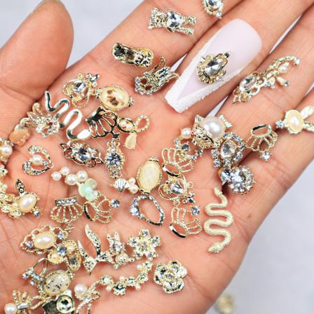 (Blandat mönster guld) 50 st blandade 3D pärlstrass rosett lyx metall nagelkonst charms, legering nagelstenar nai