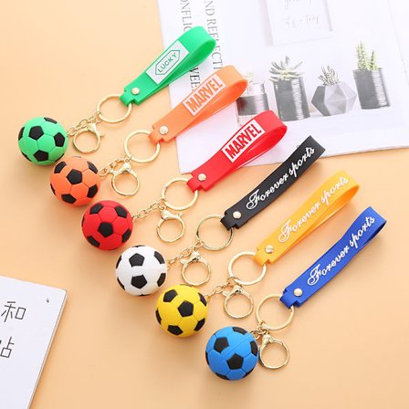 Sett med 6 fotballnøkkelringer - Perfekt for å fylle overraskelsesposer