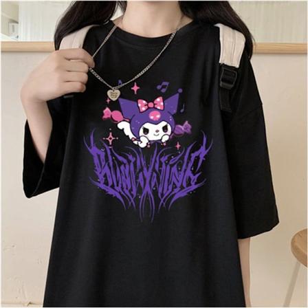 Sanrio Kuromi Anime Sort Grafisk T-shirt til Kvinder med Kort Ærme M
