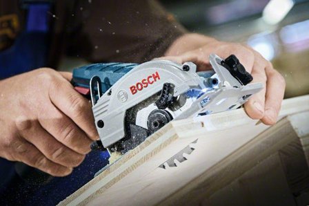 Bosch Akkuhandkreis. GKS 10,8V-Li