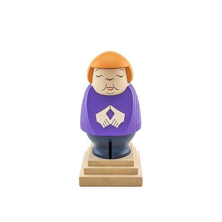 Angela Merkelin sarjakuvahahmoinen puinen patsas 14*6,5 cm Julkkishahmo Koti (Violetti)