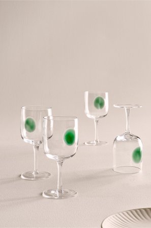 Jotex - Vinglass 4-pakning Gjennomsiktig/grønn - DART - Kjøp Vinglass hos Jotex