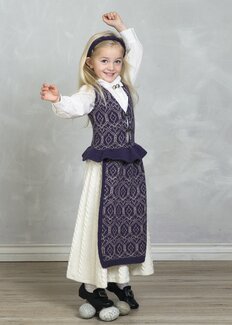 Strikkeoppskrift Festdrakt "Martha" - Viking of Norway