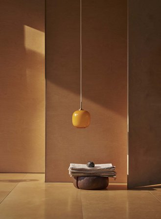 VL 45 Radiohus taklampe Ø17 - glossy amber