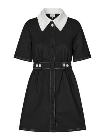 Anessa Baum Und Pferdgarten Black