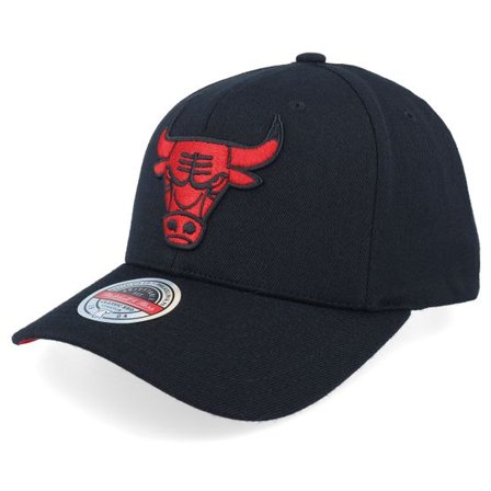 Mitchell & Ness - NBA Svart adjustable Keps - Chicago Bulls Inferno Classic Red Black/Red Adjustable @ Hatstore