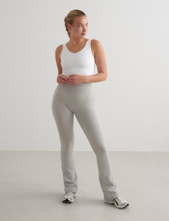 aim ́n Ribbed Seamless Flare Tights - Grey - S