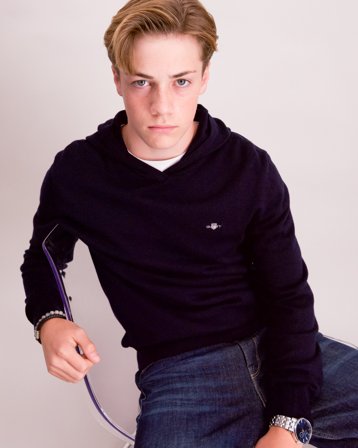 GANT KNITTED HOODIE Blau Pullover Jungen - Kids Brand Store