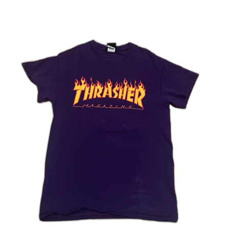 Lila T-shirt från Thrasher I storlek S