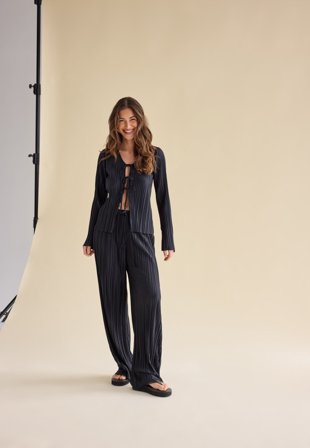 BUBBLEROOM Pleated Wide Trousers Klær