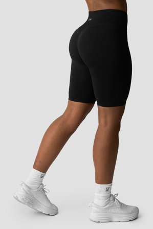 ICANIWILL - Define Seamless V-shape Biker Shorts Black - Damer - Træningstøj fra ICIW