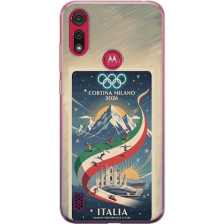 Kompatibelt Mobildeksel til Motorola Moto E6s (2020) Skiskytterillustrasjon med skiløper som sikter med gevær på en snødekt løype, teksten Milano Cort