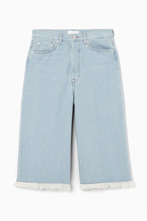 COS Frauen Lange Jeans-Shorts Mit Fransenkanten in Blau