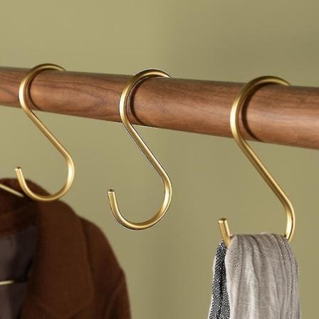 5 st S-formade krokar för att hänga kläder, handväskor och förvaring