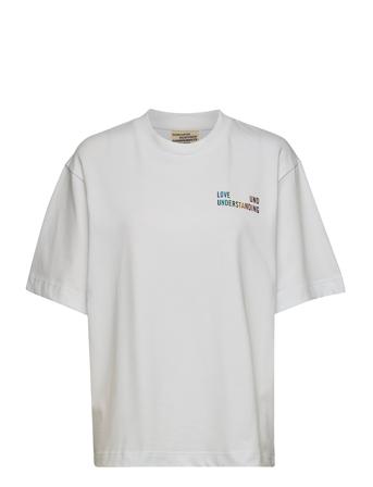 Proud Tee White Baum Und Pferdgarten