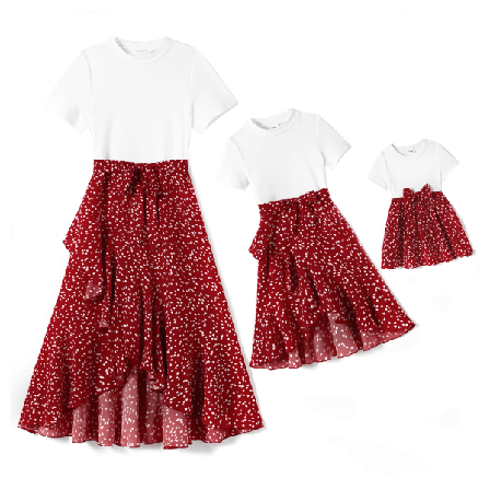 Mamma och jag skarvade print med volang i tulpanfåll Kortärmade klänningar Burgundy Women XL