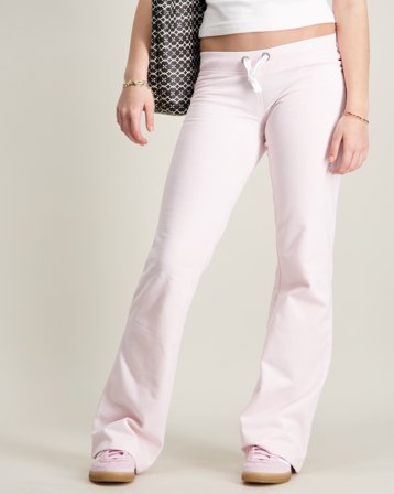 Gina Tricot Young 14+ 14+ low flare sweatpants Lilla Bukser Pige - Kids Brand Store